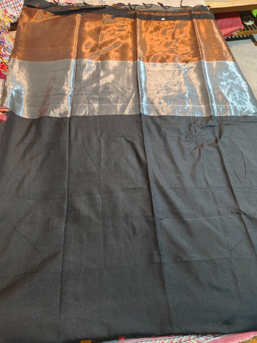 Soft Cotton Jori Pallu (Black body with golden and silver jori pallu)