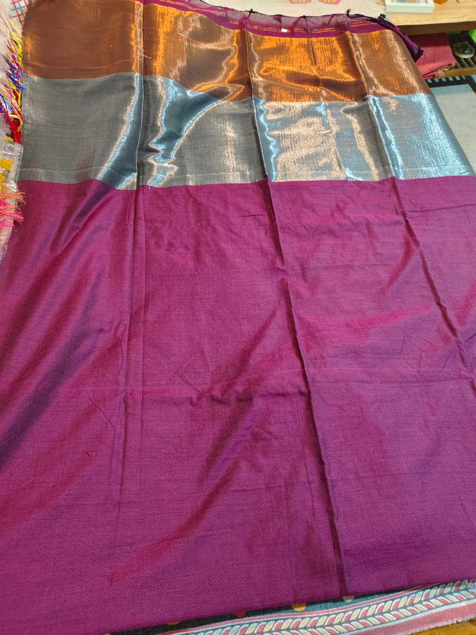 Soft Cotton Jori Pallu with soft deep wine purple body with contrast to copper and silver pallu
