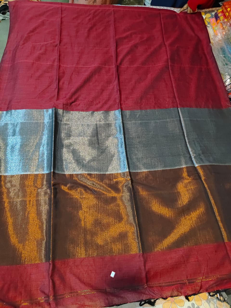 Soft Cotton Jori Pallu with soft deep maroon body with contrast to copper and silver pallu