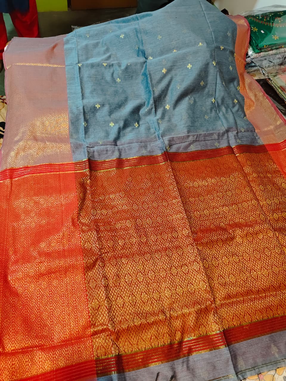 Soft Maheswari Handloom Saree in Grey Body with BP